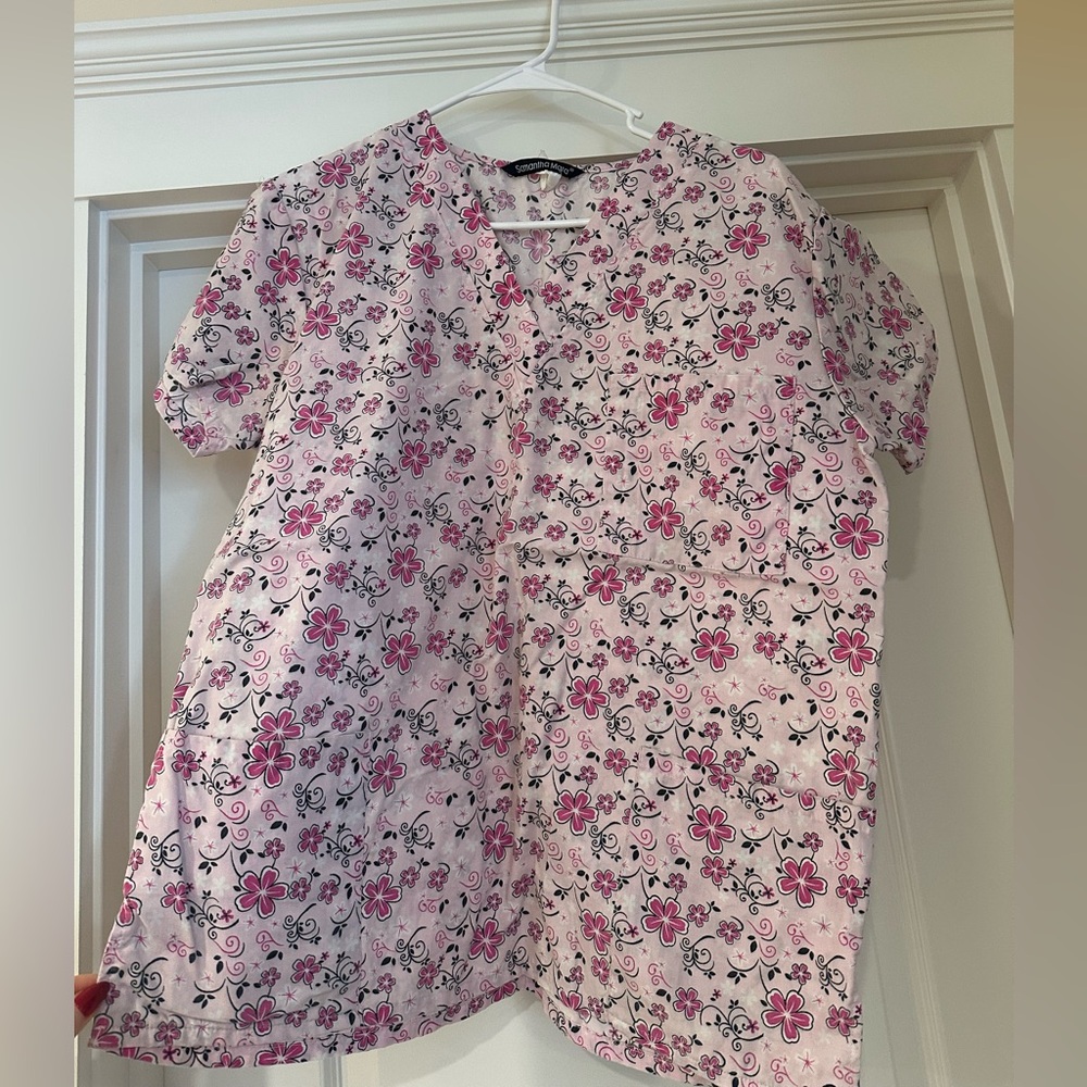 Samantha Mara Floral Pink and Black Scrub Top